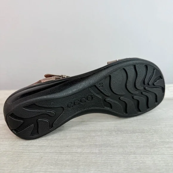 NWOT! Ecco pewter leather strappy sandals size 38 - Picture 7 of 12